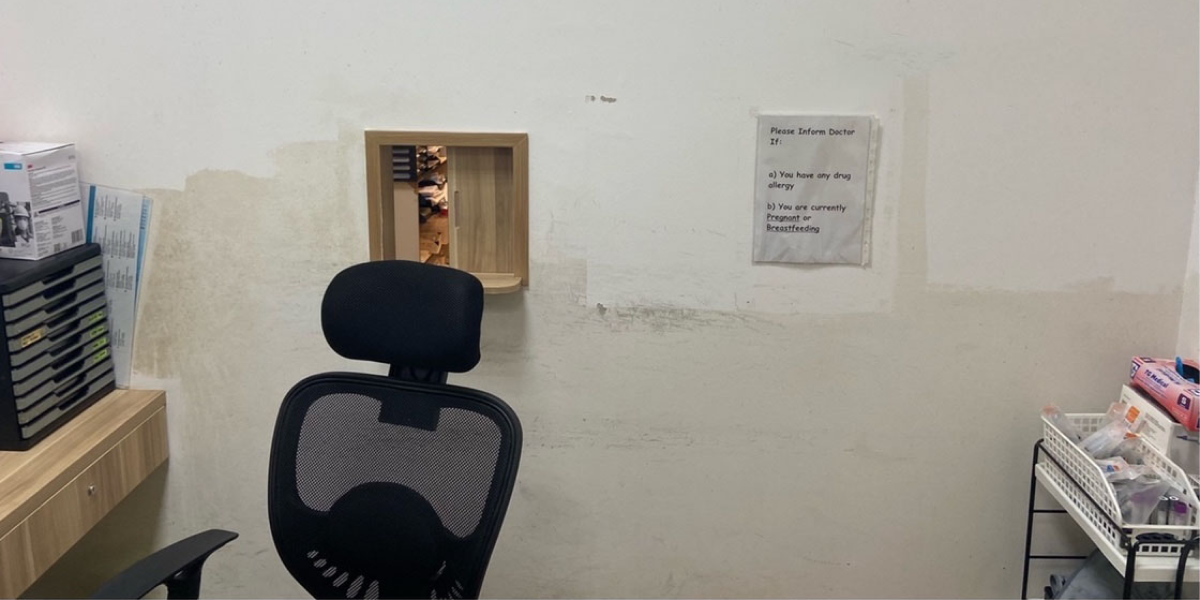 Gallery Left Image